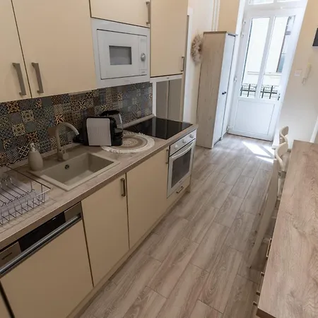 Comfort Zone * Budapest